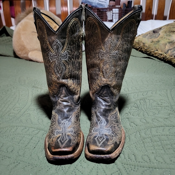 CORRAL Girls Western Cowboy Boots Size 2.5 Square Toe Wings and Cross Embroidery - Picture 2 of 9